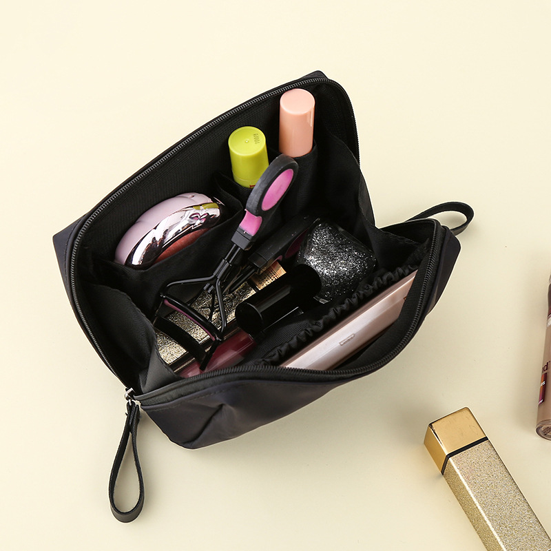 Tas Kosmetik Wanita Shin-chan  - Travel Accessories Toiletry Bag ulasan dan harga