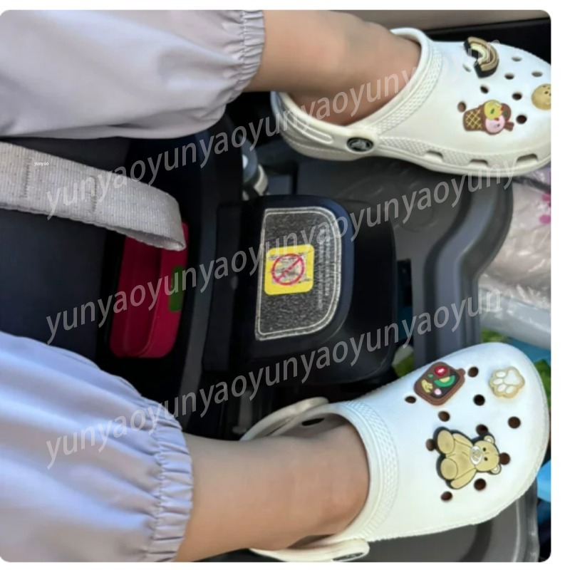 Pedal Sandaran Kaki Bayi Mobil - Travel Accessories For Kids ulasan dan harga