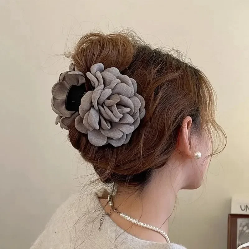 Klip Cakar Rambut Bunga Mawar  - Travel Accessories For Girls ulasan dan harga