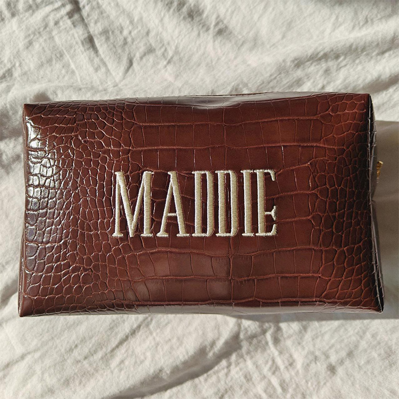 Tas Makeup Bordir Motif Buaya, - Travel Accessories Ideas ulasan dan harga